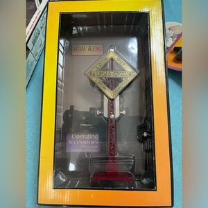 Rail King Railroad Crossing Sign